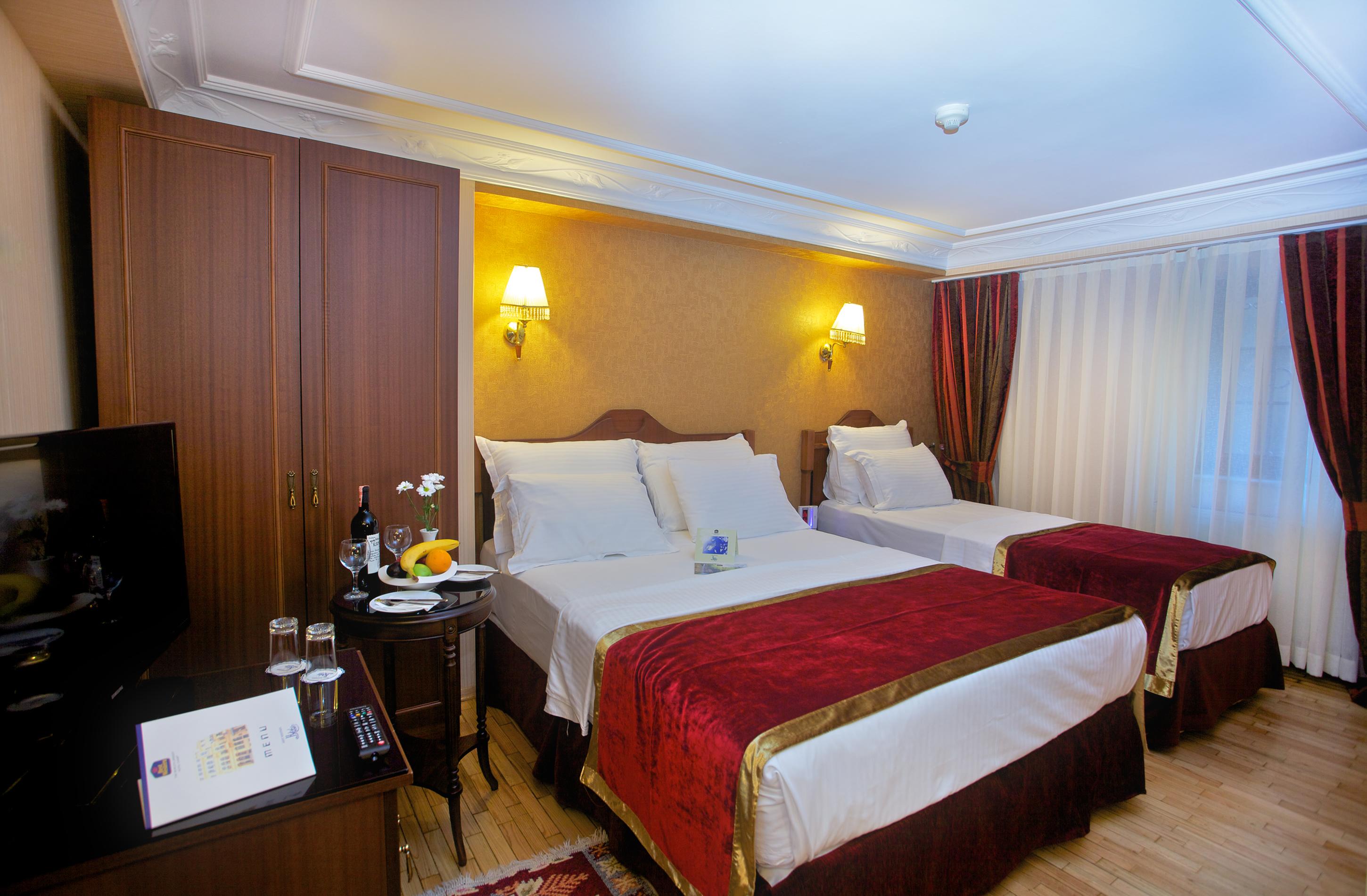 Amber Hotel & Spa Istanbul Exteriör bild